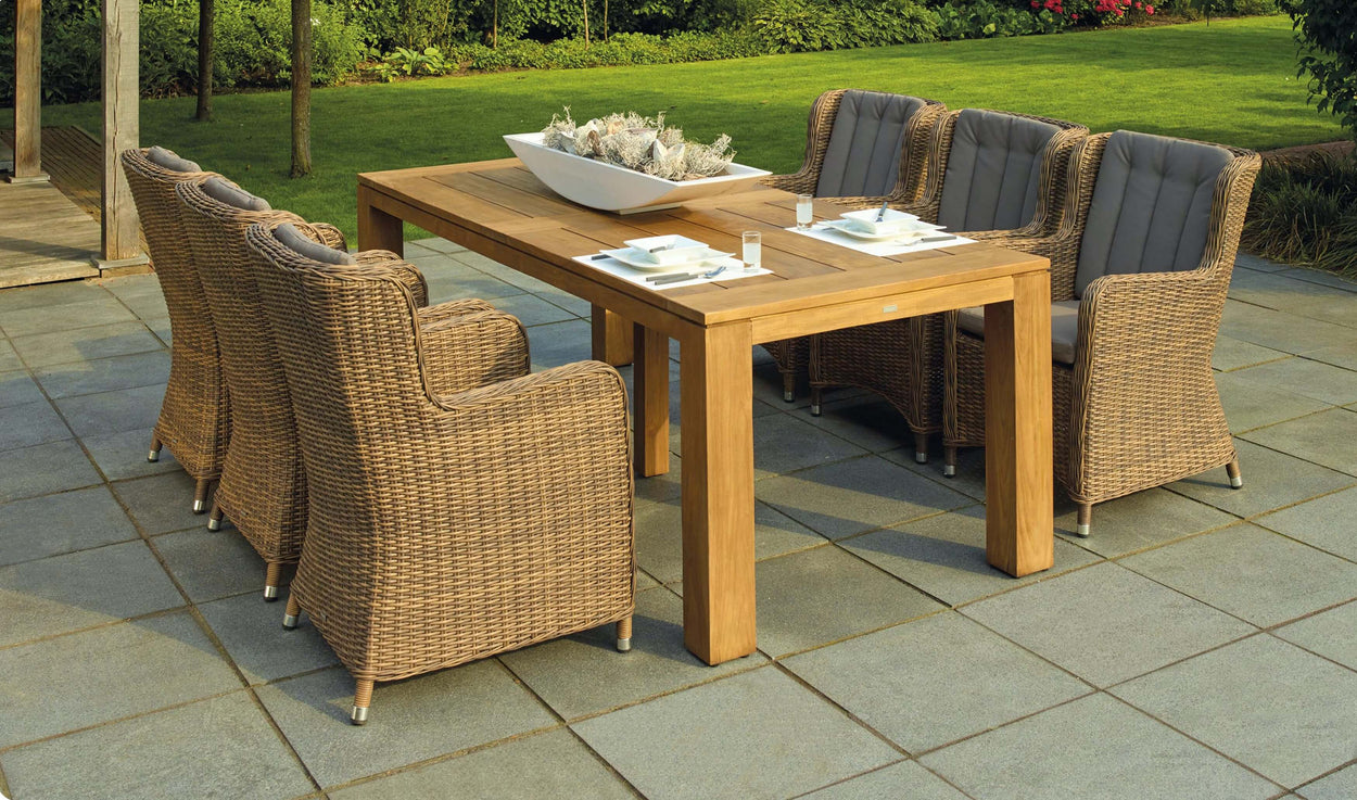 Outdoor Decor